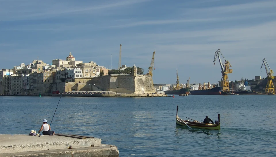 Senglea's bastions and the Gardjola watchtower across the Grand Harbour from Valletta